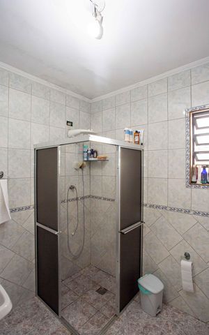Casa para alugar com 250m², 5 quartos e 1 vagaBanheiro da Suíte Casa 1