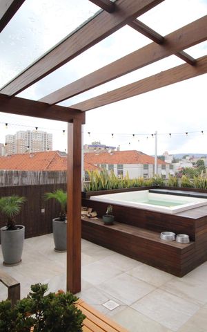 Apartamento à venda com 141m², 3 quartos e 2 vagasQuintal