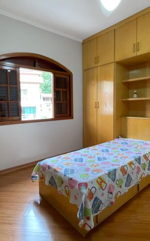 Casa à venda com 190m², 3 quartos e 4 vagas
