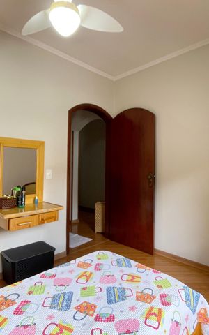 Casa à venda com 190m², 3 quartos e 4 vagas