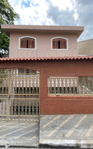Casa à venda com 190m², 3 quartos e 4 vagas