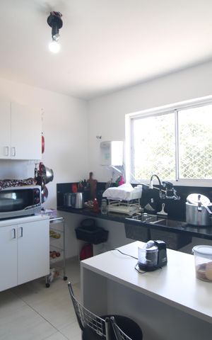 Casa à venda com 165m², 3 quartos e 2 vagasCozinha