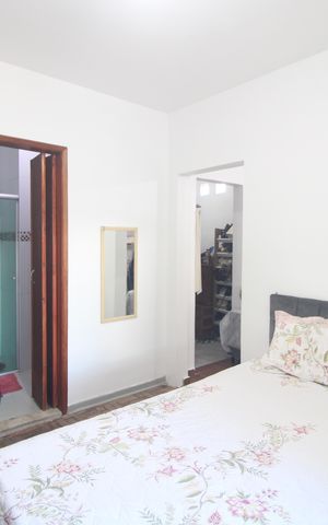 Casa à venda com 165m², 3 quartos e 2 vagasSuíte 2