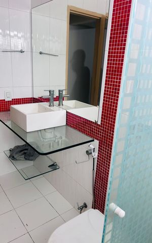 Apartamento à venda com 77m², 2 quartos e 1 vaga Apartamento à venda com 77m², 2 quartos e 1 vagaBanheiro