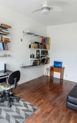 Apartamento à venda com 236m², 3 quartos e 1 vaga Apartamento à venda com 236m², 3 quartos e 1 vagaTerraço