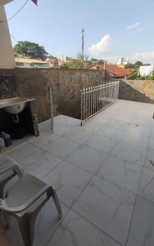 Casa à venda com 312m², 5 quartos e 4 vagas
