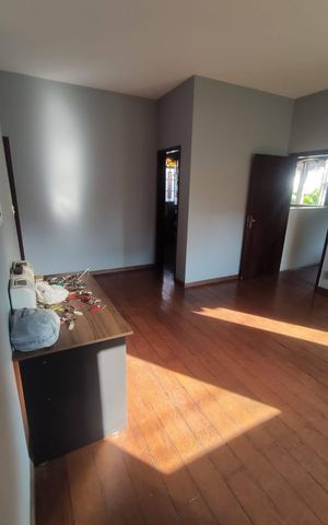Casa à venda com 312m², 5 quartos e 4 vagas