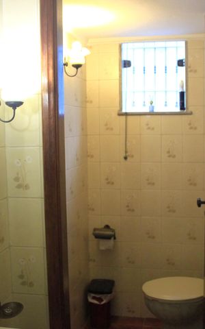 Casa à venda com 240m², 4 quartos e 4 vagasLavabo