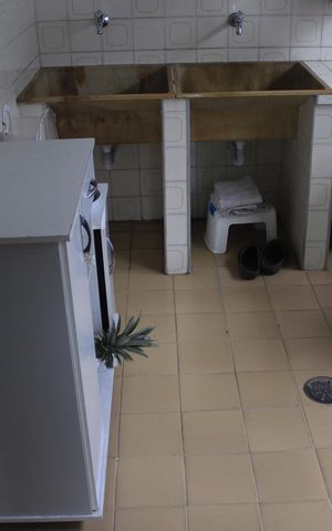 Casa à venda com 240m², 4 quartos e 4 vagasÁrea de serviço