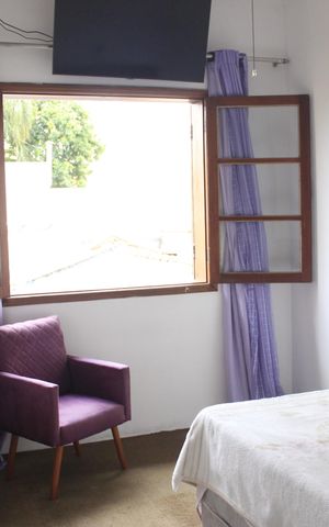 Casa à venda com 240m², 4 quartos e 4 vagasSuíte 2