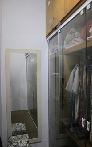 Casa à venda com 240m², 4 quartos e 4 vagasCloset da suíte 2