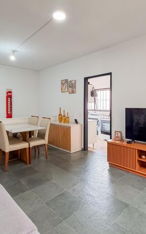 Casa à venda com 180m², 6 quartos e 2 vagas Casa à venda com 180m², 6 quartos e 2 vagasSala