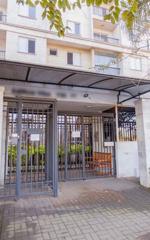 Apartamento para alugar com 55m², 2 quartos e 1 vagaFachada e portaria