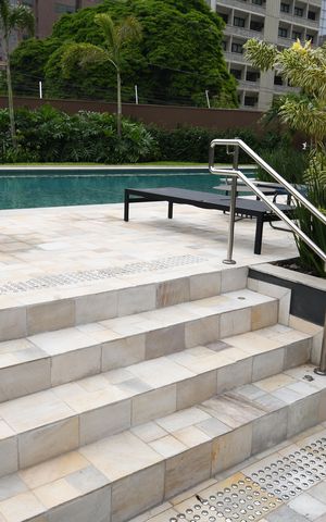 Apartamento à venda com 36m², 1 quarto e 1 vagaÁrea comum - Piscina