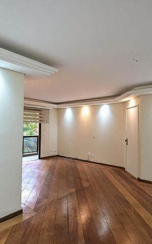 Apartamento à venda com 143m², 4 quartos e 2 vagasSala