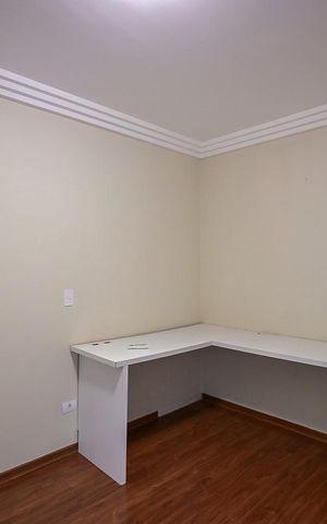 Apartamento à venda com 143m², 4 quartos e 2 vagasQuarto