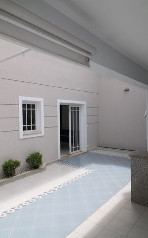 Casa à venda com 242m², 4 quartos e 3 vagasÁrea de Serviço