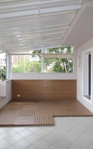 Casa à venda com 242m², 4 quartos e 3 vagasVaranda
