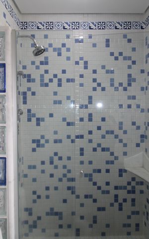 Casa à venda com 242m², 4 quartos e 3 vagasBanheiro