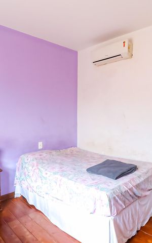 Casa à venda com 130m², 3 quartos e sem vaga Casa à venda com 130m², 3 quartos e sem vagaQuarto