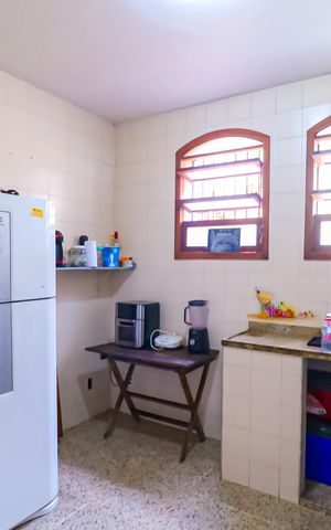 Casa à venda com 130m², 3 quartos e sem vaga Casa à venda com 130m², 3 quartos e sem vagaCozinha