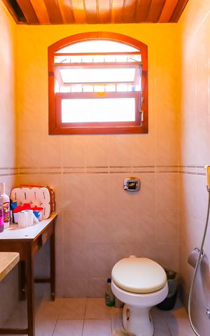 Casa à venda com 130m², 3 quartos e sem vaga Casa à venda com 130m², 3 quartos e sem vagaLavado