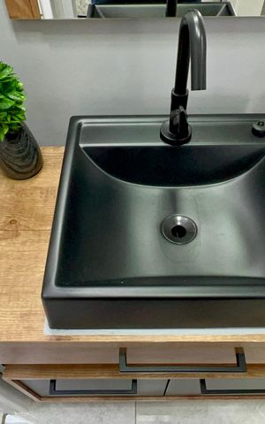 Studio à venda com 27m², 1 quarto e sem vaga Studio à venda com 27m², 1 quarto e sem vagaBanheiro