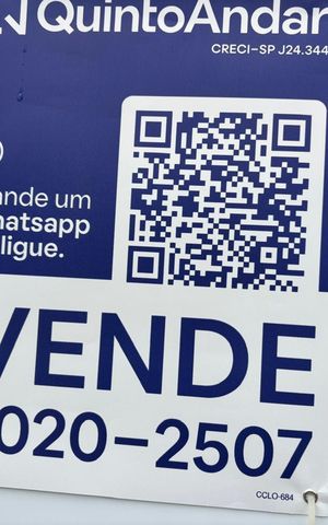Casa à venda com 407m², 2 quartos e 2 vagas Casa à venda com 407m², 2 quartos e 2 vagasCod QR