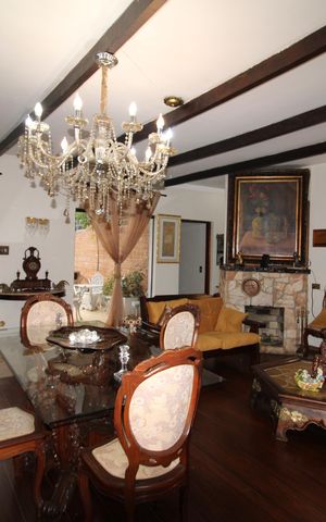 Casa à venda com 200m², 4 quartos e 1 vagaSala