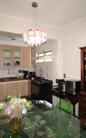 Casa à venda com 200m², 4 quartos e 1 vagaCozinha