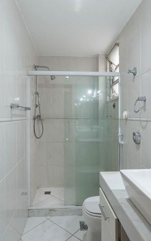 Apartamento para alugar com 133m², 3 quartos e 2 vagasBanheiro Suíte 