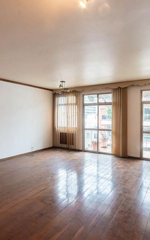 Apartamento para alugar com 133m², 3 quartos e 2 vagasSala