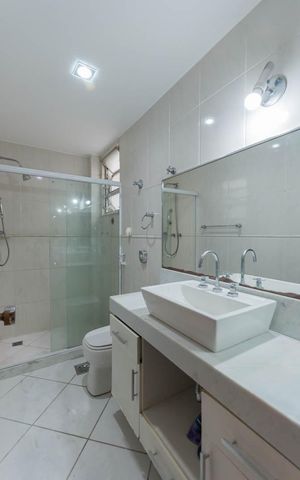 Apartamento para alugar com 133m², 3 quartos e 2 vagasBanheiro Suíte 