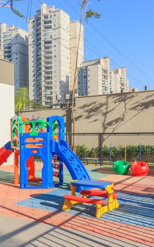 Studio para alugar com 28m², 1 quarto e sem vaga Studio para alugar com 28m², 1 quarto e sem vagaÁrea Comum - Playground
