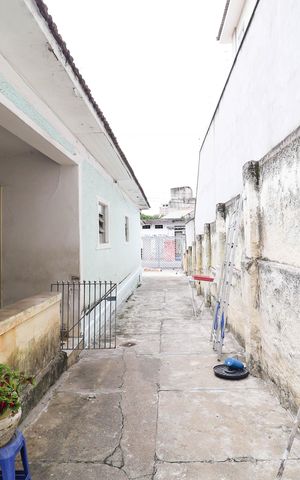 Casa à venda com 250m², 3 quartos e 5 vagas