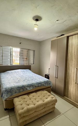 Casa à venda com 174m², 4 quartos e sem vaga Casa à venda com 174m², 4 quartos e sem vagaQuarto 2