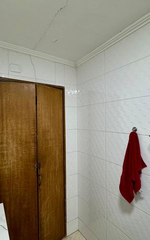 Casa à venda com 174m², 4 quartos e sem vaga Casa à venda com 174m², 4 quartos e sem vagaBanheiro 1