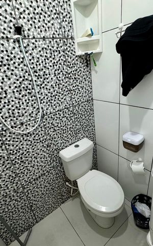 Casa à venda com 174m², 4 quartos e sem vaga Casa à venda com 174m², 4 quartos e sem vagaBanheiro 2