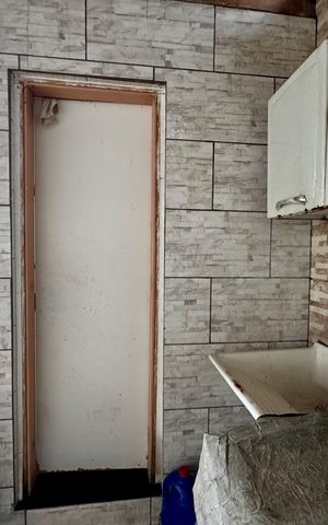 Casa à venda com 174m², 4 quartos e sem vaga Casa à venda com 174m², 4 quartos e sem vagaÁrea de Serviço 1