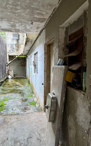 Casa à venda com 174m², 4 quartos e sem vaga Casa à venda com 174m², 4 quartos e sem vagacorredor externo