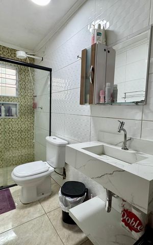 Casa à venda com 174m², 4 quartos e sem vaga Casa à venda com 174m², 4 quartos e sem vagaBanheiro 1