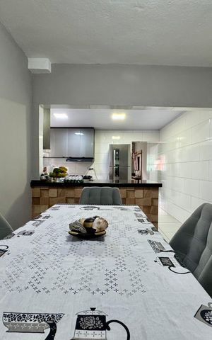 Casa à venda com 174m², 4 quartos e sem vaga Casa à venda com 174m², 4 quartos e sem vagaSala de Jantar