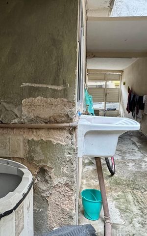 Casa à venda com 174m², 4 quartos e sem vaga Casa à venda com 174m², 4 quartos e sem vagaÁrea de Serviço 2