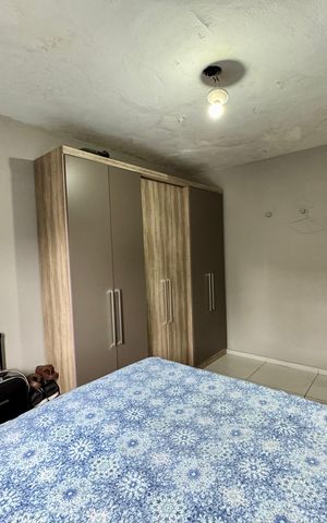 Casa à venda com 174m², 4 quartos e sem vaga Casa à venda com 174m², 4 quartos e sem vagaQuarto 2