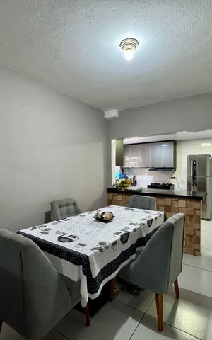 Casa à venda com 174m², 4 quartos e sem vaga Casa à venda com 174m², 4 quartos e sem vagaSala de Jantar