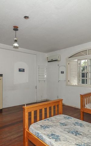 Casa à venda com 140m², 4 quartos e 1 vagaQuarto Suíte