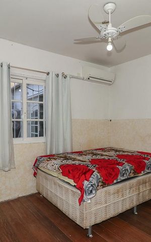 Casa à venda com 140m², 4 quartos e 1 vagaQuarto 4