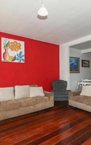 Casa à venda com 140m², 4 quartos e 1 vagaSala