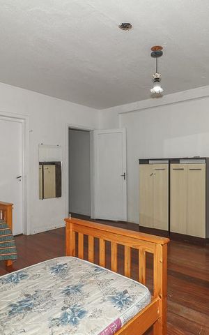 Casa à venda com 140m², 4 quartos e 1 vagaQuarto Suíte