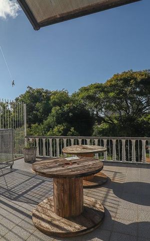 Casa à venda com 140m², 4 quartos e 1 vagaVaranda